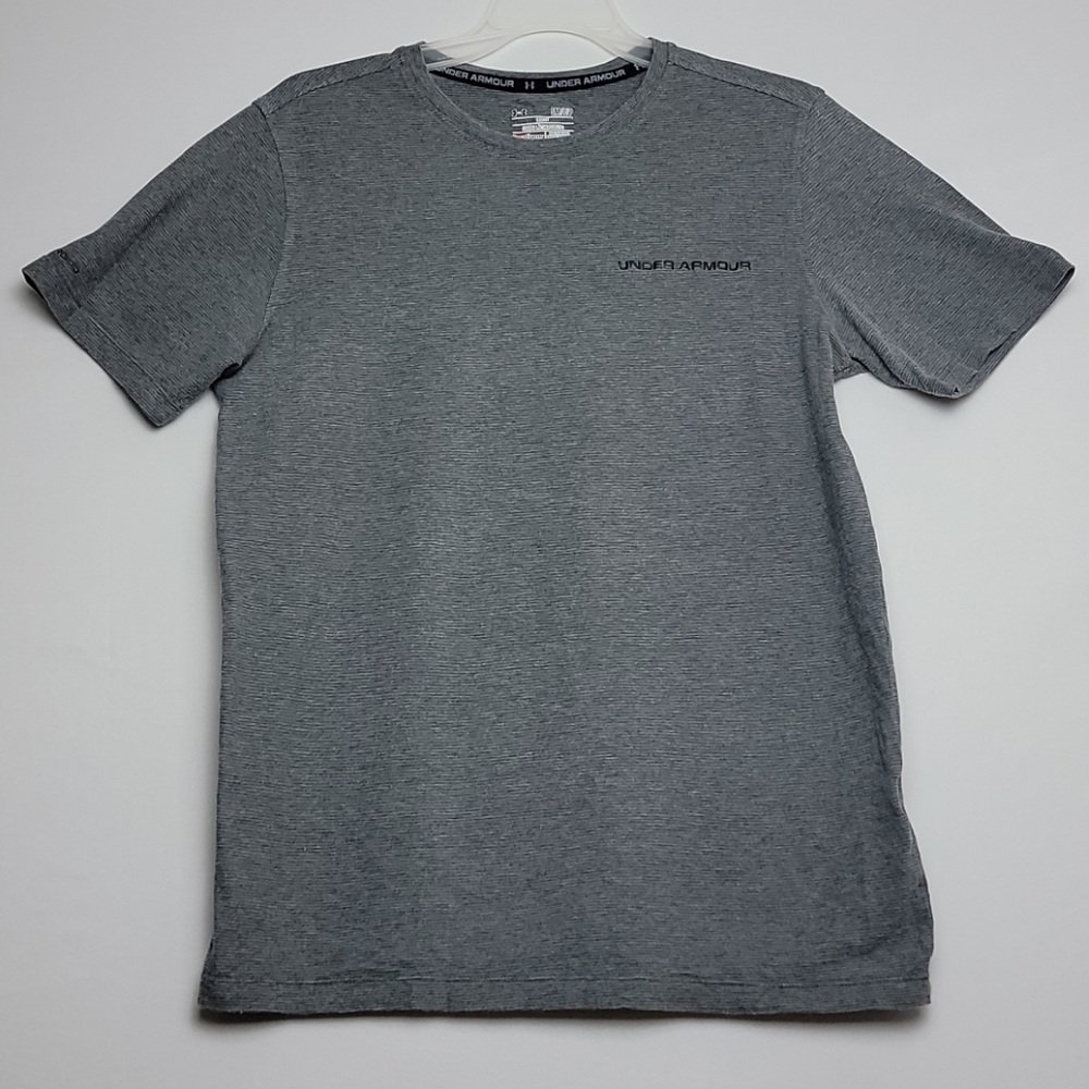 Women's Under Armour Shirt